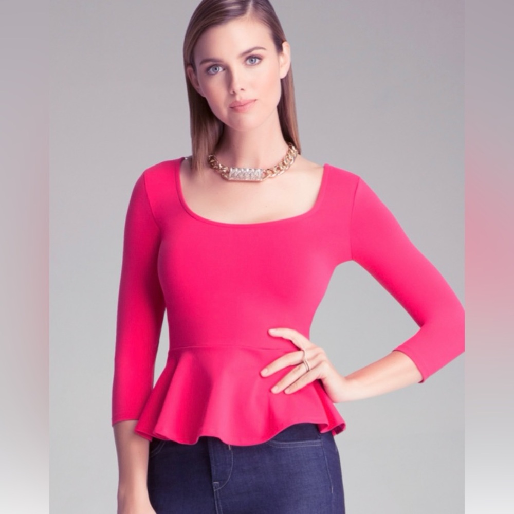 Bebe top. Size XS. Color Cerise.